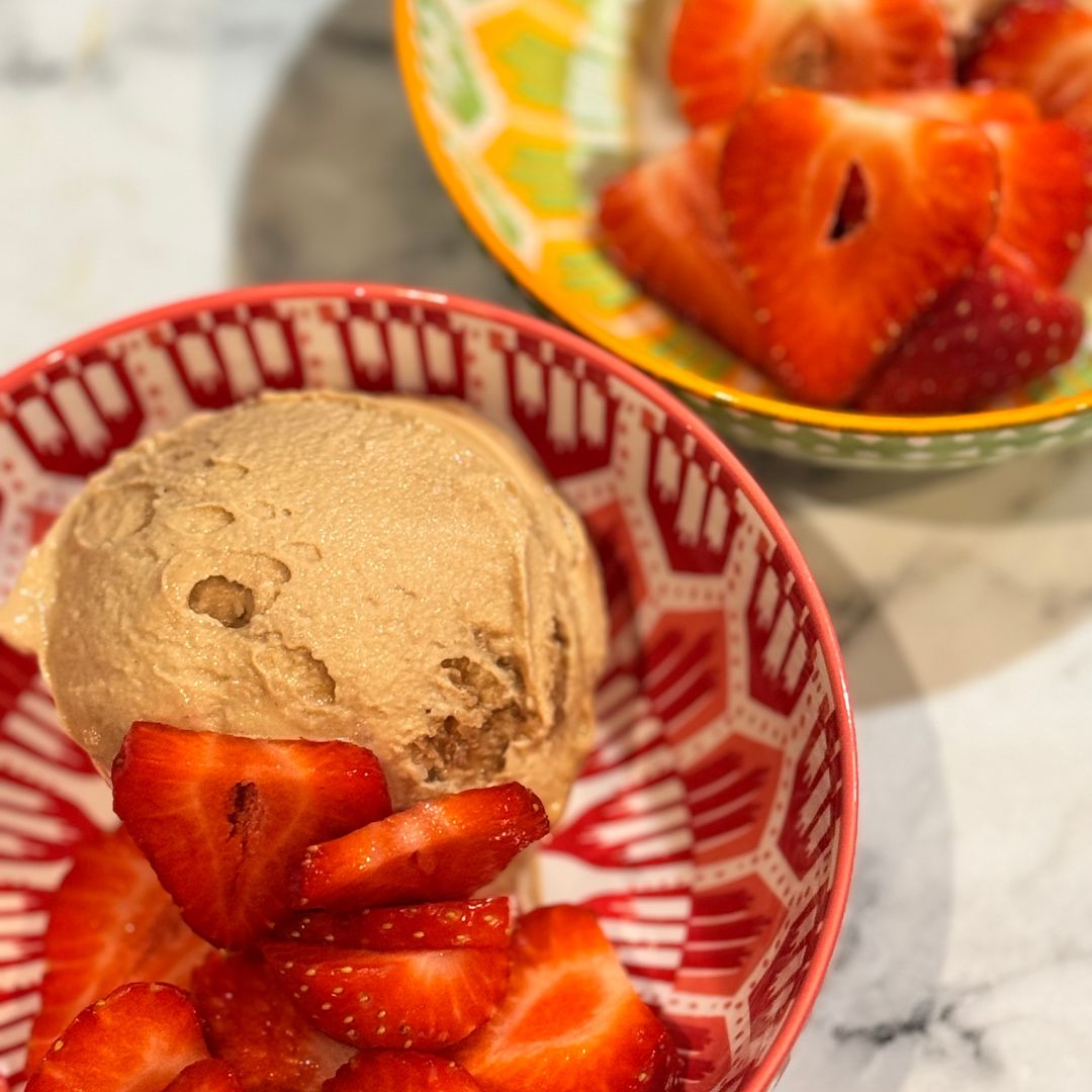 Protein-Packed Chocolate Ice Cream with a Nutritious Twist: A Guilt-Free Indulgence